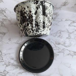 Black And White Planter Pot.
